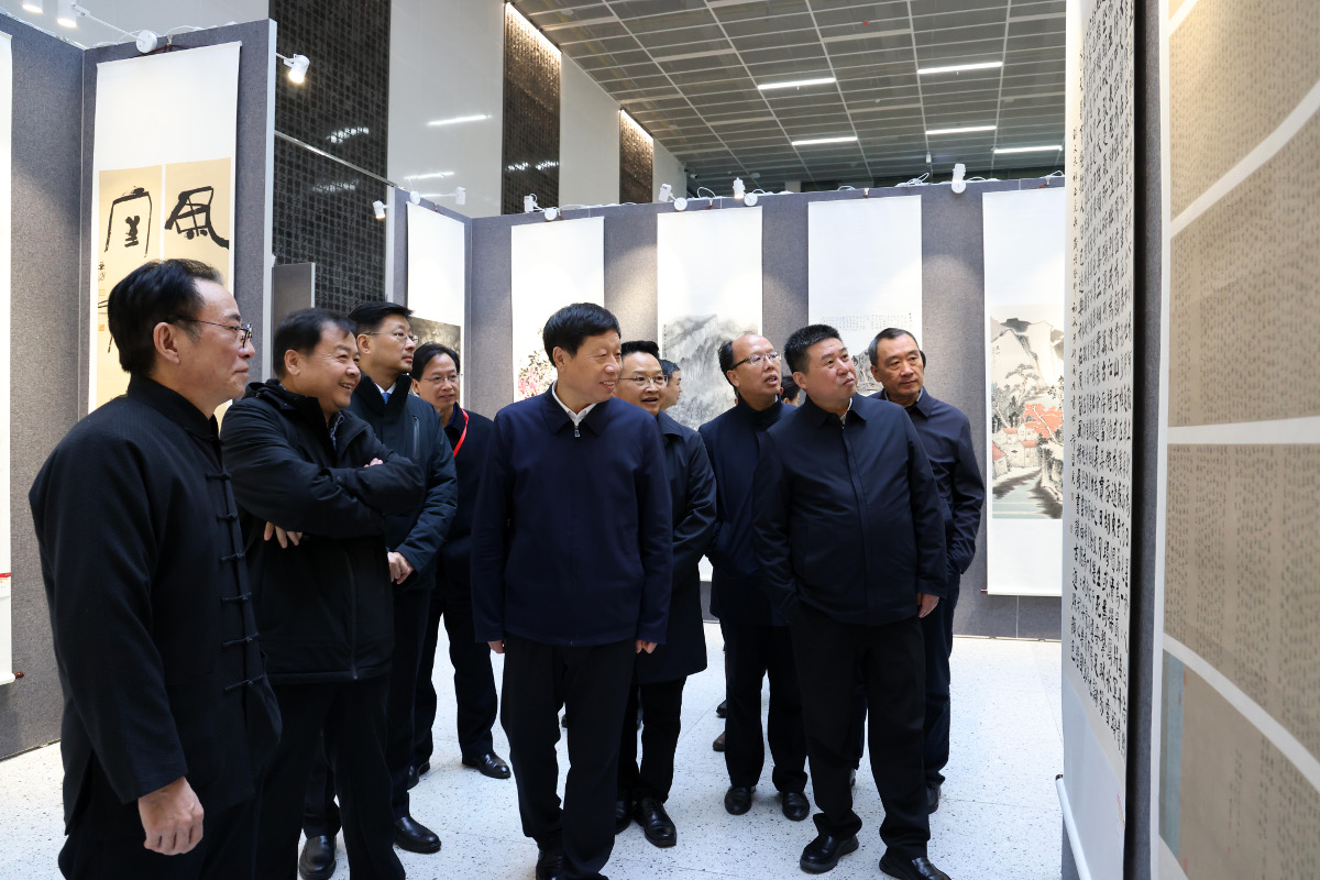 1811154412.jpg 1811154412.jpg