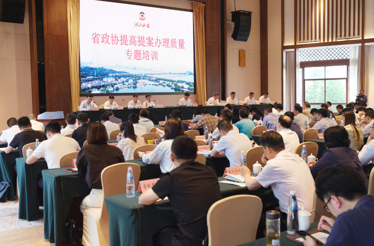 373855384.jpg 373855384.jpg