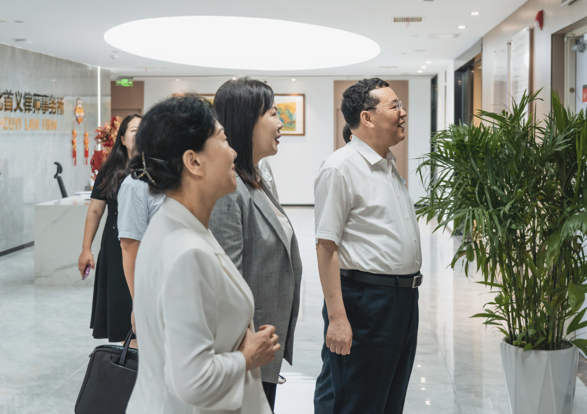 1932966066.jpg 1932966066.jpg